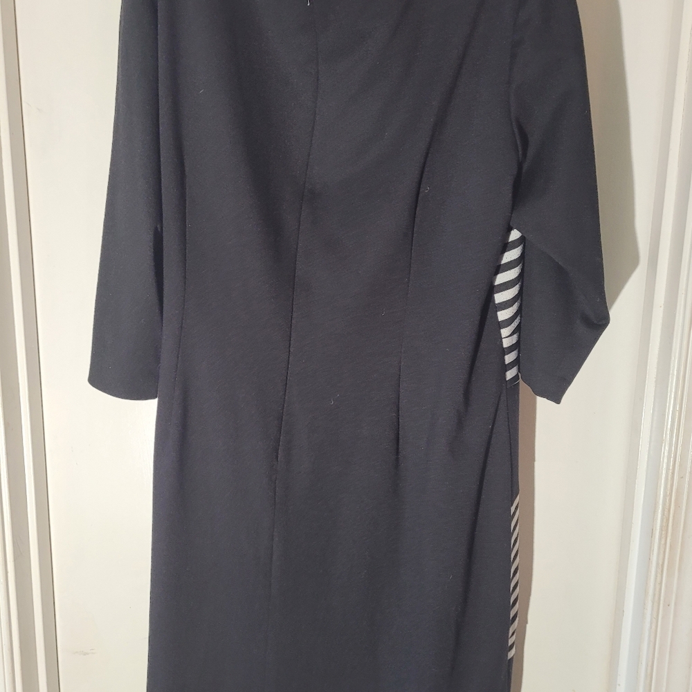 Sandra Darren dress - Picture 3 of 4